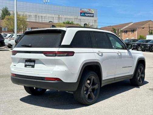 2025 Jeep Grand Cherokee Altitude
