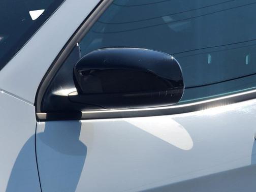 2023 Jeep Cherokee Altitude