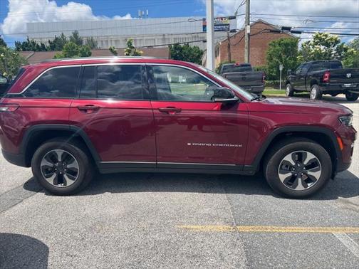 2023 Jeep Grand Cherokee 4xe Base