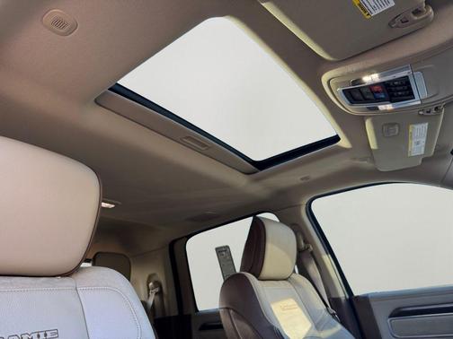 2022 RAM 2500 Laramie Mega Cab 4x4 6'4' Box