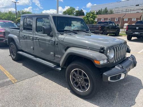 2023 Jeep Gladiator Overland