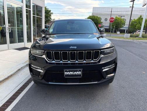 Diamond Black Crystal Pearlcoat 2022 Jeep Grand Cherokee 4xe Base