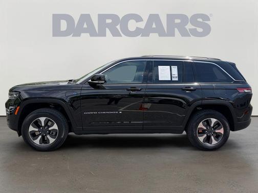 Diamond Black Crystal Pearlcoat 2022 Jeep Grand Cherokee 4xe Base
