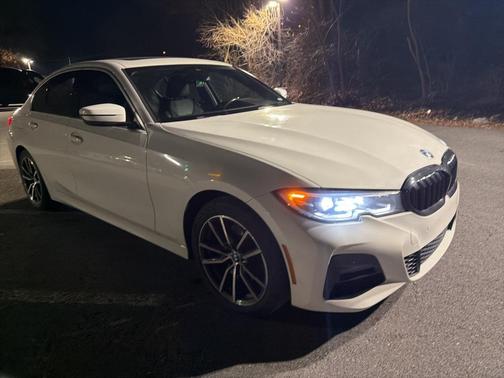 2019 BMW 330 xDrive