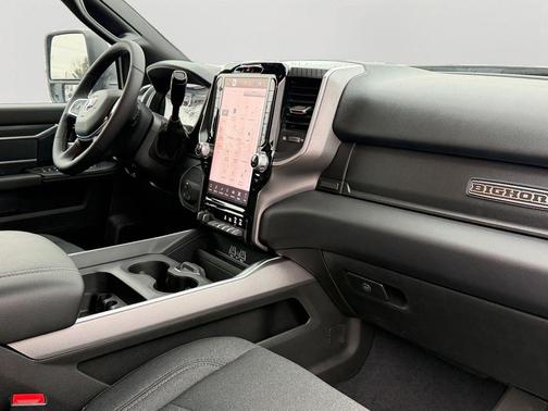 2026 RAM 2500 Big Horn Crew Cab 4x4 6'4' Box