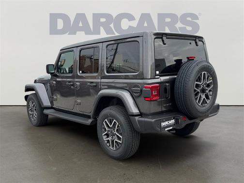 2026 Jeep Wrangler 4-Door Sahara 4x4