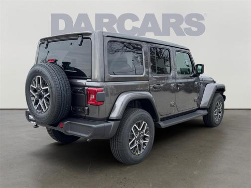 2026 Jeep Wrangler 4-Door Sahara 4x4