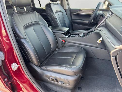 Velvet Red Pearlcoat 2023 Jeep Grand Cherokee Limited