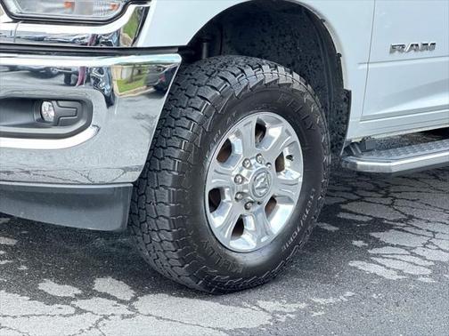 2023 RAM 2500 Big Horn Crew Cab 4x4 6'4' Box