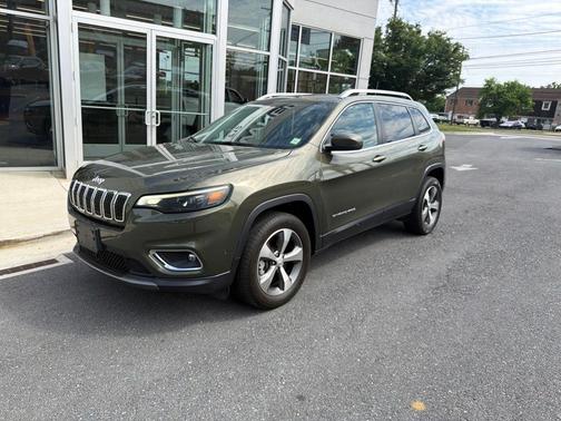 Olive Green Pearlcoat 2021 Jeep Cherokee Limited