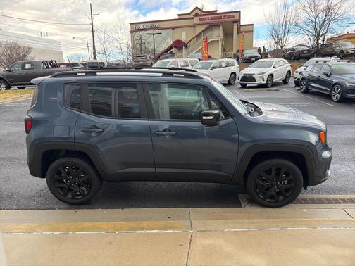 2022 Jeep Renegade Altitude