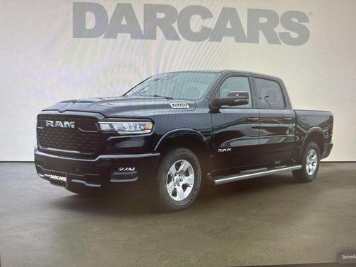 Patriot Blue Pearlcoat 2024 RAM 1500 Big Horn/Lone Star