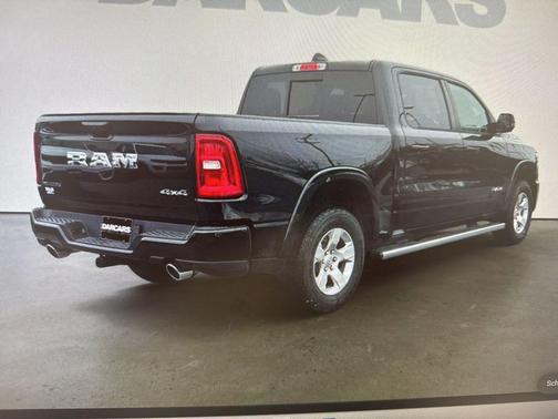 Patriot Blue Pearlcoat 2024 RAM 1500 Big Horn/Lone Star