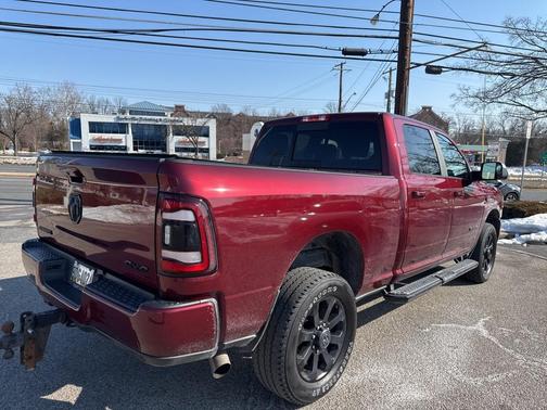 2021 RAM 2500 Big Horn Crew Cab 4x4 6'4' Box