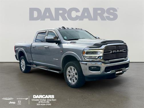 2020 RAM 2500 Laramie Crew Cab 4X4 6'4' Box