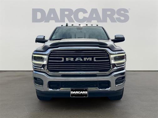 2020 RAM 2500 Laramie Crew Cab 4X4 6'4' Box