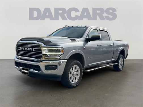 2020 RAM 2500 Laramie Crew Cab 4X4 6'4' Box