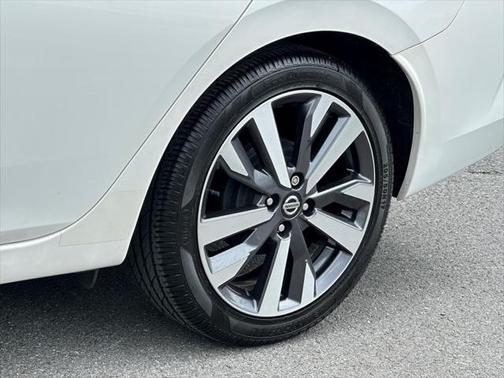 2020 Nissan Versa 1.6 S