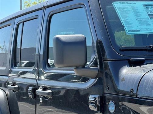 2025 Jeep Wrangler 4xe Willys