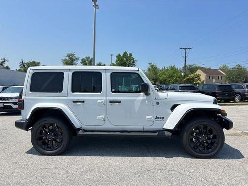 2025 Jeep Wrangler 4xe Sahara