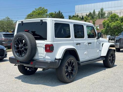 2025 Jeep Wrangler 4xe Sahara
