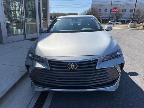 2019 Toyota Avalon XLE