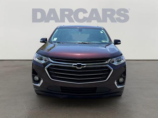 Black Cherry Metallic 2020 Chevrolet Traverse LT Cloth