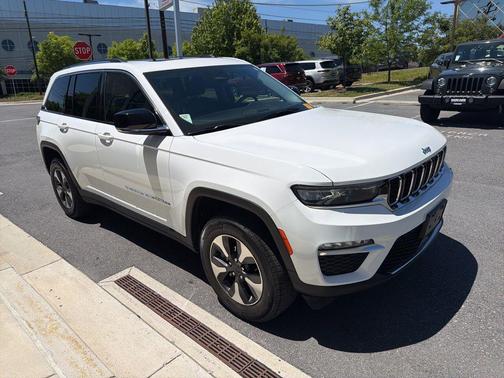 Bright White Clearcoat 2022 Jeep Grand Cherokee 4xe Base