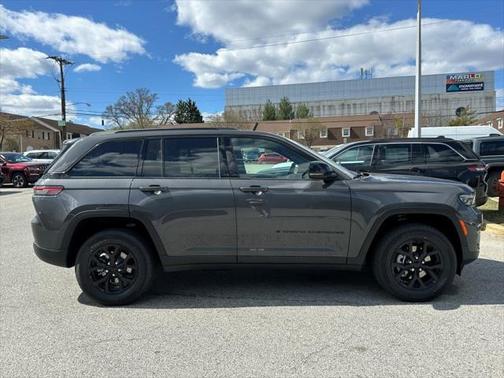 2025 Jeep Grand Cherokee Altitude