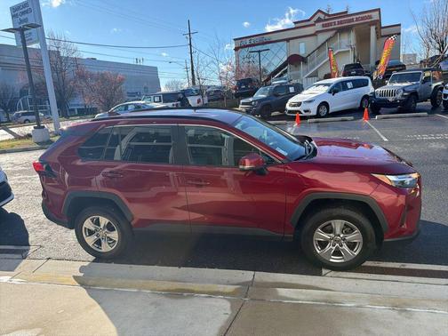 2023 Toyota RAV4 XLE