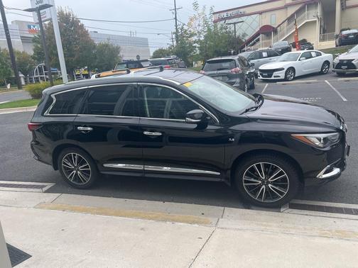 2019 INFINITI QX60 Luxe