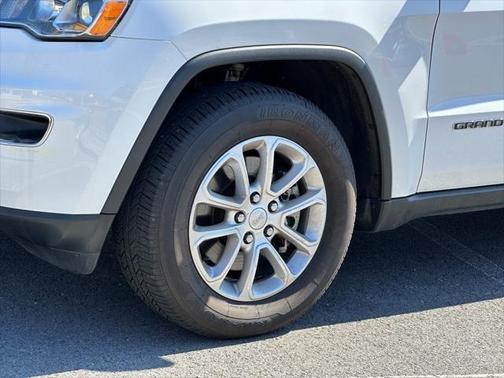 2022 Jeep Grand Cherokee Laredo