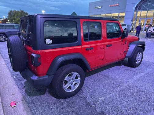 2022 Jeep Wrangler Unlimited Sport