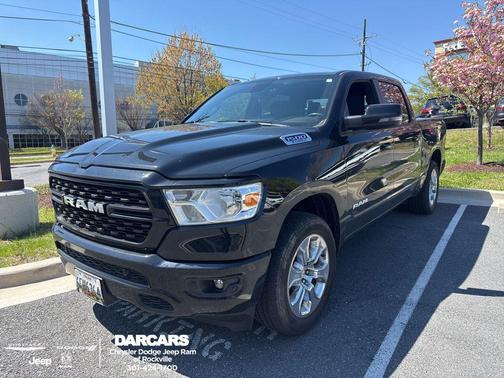 Diamond Black Crystal Pearlcoat 2023 RAM 1500 Big Horn/Lone Star