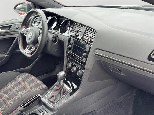 2019 Volkswagen Golf GTI 2.0T S 4-Door