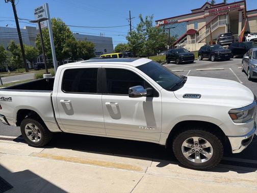 Bright White Clearcoat 2023 RAM 1500 Laramie