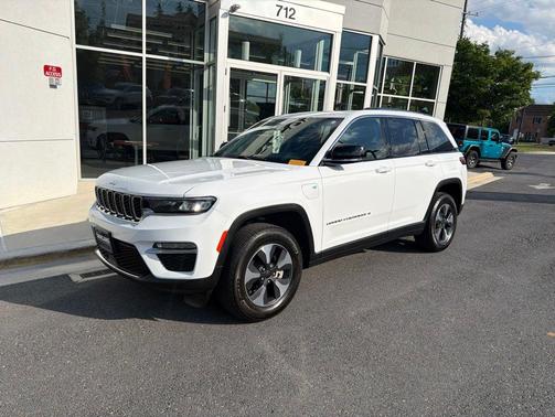 Bright White Clearcoat 2022 Jeep Grand Cherokee 4xe Base