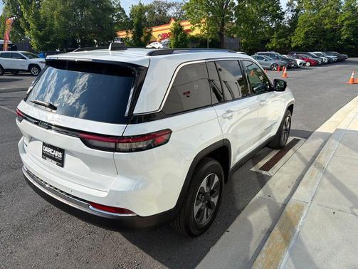 Bright White Clearcoat 2022 Jeep Grand Cherokee 4xe Base