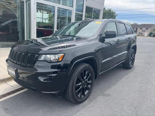 2021 Jeep Grand Cherokee Laredo