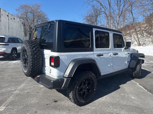 2023 Jeep Wrangler 4xe Base