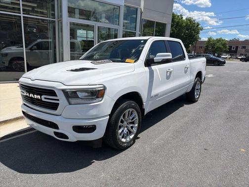 Bright White Clearcoat 2023 RAM 1500 Laramie