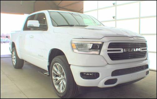 Bright White Clearcoat 2023 RAM 1500 Laramie