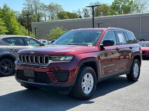 2022 Jeep Grand Cherokee Laredo