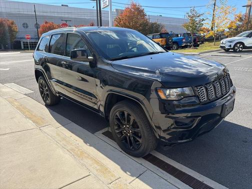 2021 Jeep Grand Cherokee Laredo