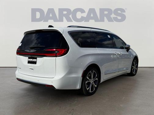 2026 Chrysler Pacifica L