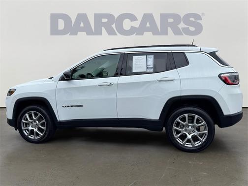 2022 Jeep Compass Latitude Lux
