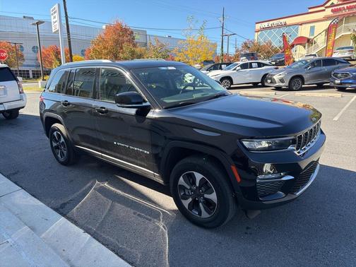 2022 Jeep Grand Cherokee 4xe Base