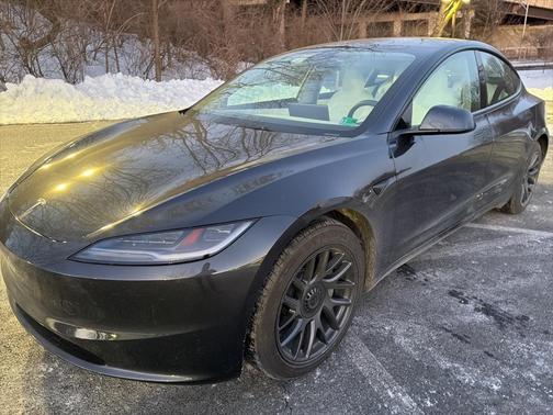 2025 Tesla Model 3 Long Range