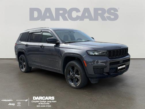 Baltic Gray Metallic Clearcoat 2023 Jeep Grand Cherokee L Altitude