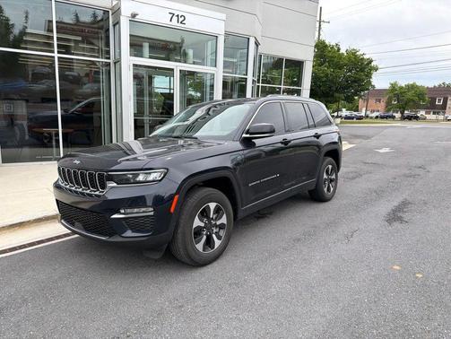 Midnight Sky 2024 Jeep Grand Cherokee 4xe Base